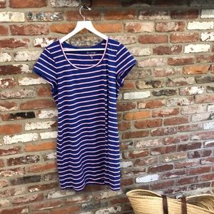 Lilly Pulitzer short sleeved t-shirt dress